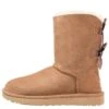 Ugg Bailey Bow - Korte Laarzen - Chestnut -Ugg Verkoopwinkel dfdddfe1d20b42f6a78a2bbed87e92a3