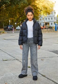 Ugg Classic Maxi Mini - Snowboots- Black -Ugg Verkoopwinkel e5c89a3af84f4c6e9d7ae86018862520