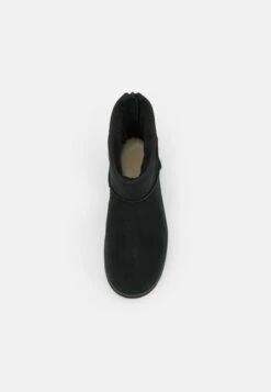 Ugg Classic Mini Logo Zip - Korte Laarzen - Black -Ugg Verkoopwinkel eb057b7eb3214faab217a0e9780e3edc