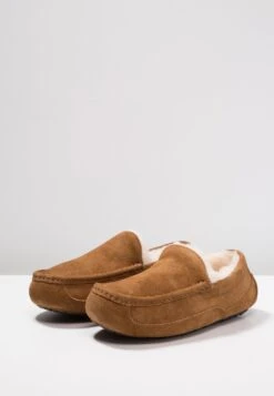 Ugg Ascot - Pantoffels - Cognac 10 Ugg Ascot - Pantoffels - Cognac -Ugg Verkoopwinkel f1dddadf05984d31a12401fc981b185d