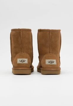 Ugg Classic Ii - Korte Laarzen - Chestnut -Ugg Verkoopwinkel f5d0ac4e66424347b910ca24d33c8b8b