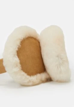 Ugg Classic Earmuff - Oorwarmers - Chestnut -Ugg Verkoopwinkel f827a9a7ce8346eba78e667e35bbee0c