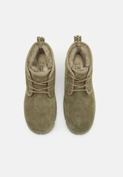 Ugg Neumel Clear - Korte Laarzen - Burnt Olive 13 Ugg Neumel Clear - Korte Laarzen - Burnt Olive -Ugg Verkoopwinkel f99c9657ffa44e5888d45eb3276ee772