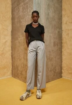 Ugg Tasman X Camopop - Instappers - Moss Green 11 Ugg Tasman X Camopop - Instappers - Moss Green -Ugg Verkoopwinkel fbbc22eff19d44a185332aef21b2b950