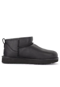 Ugg Korte Laarzen - Nero -Ugg Verkoopwinkel fe6e13a03b4f492794197372e64ad59a